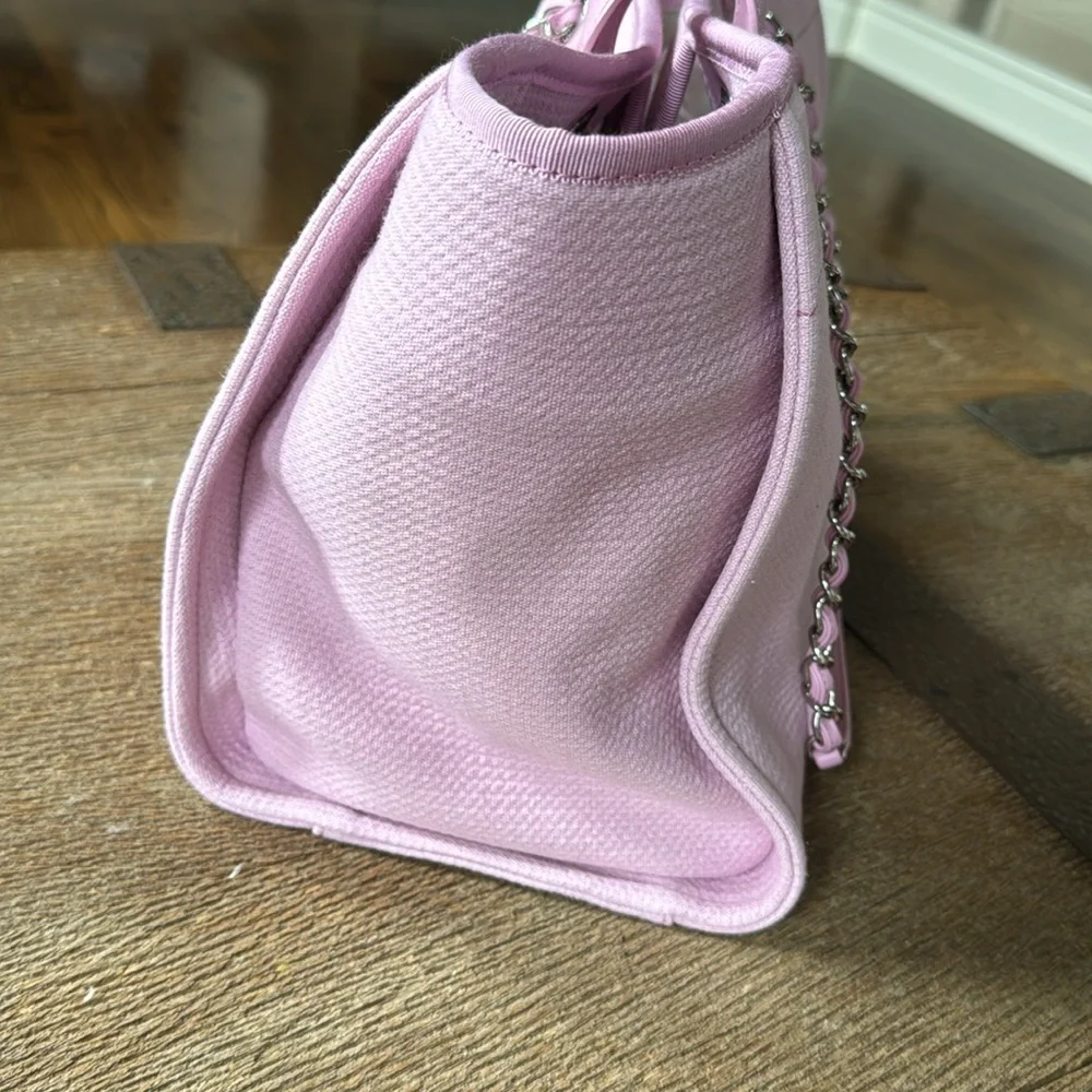 Chanel 22s pink deauville tote beach travel bag with pouch and box large pastel - Picture 2 of 16